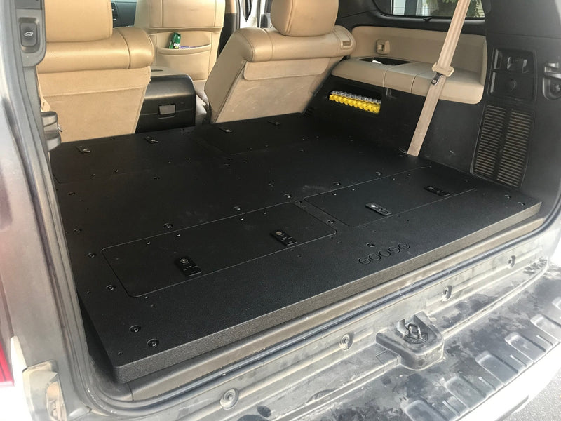 Load image into Gallery viewer, Goose Gear Toyota Sequoia 2008-2022 2nd Gen. - Rear Plate System