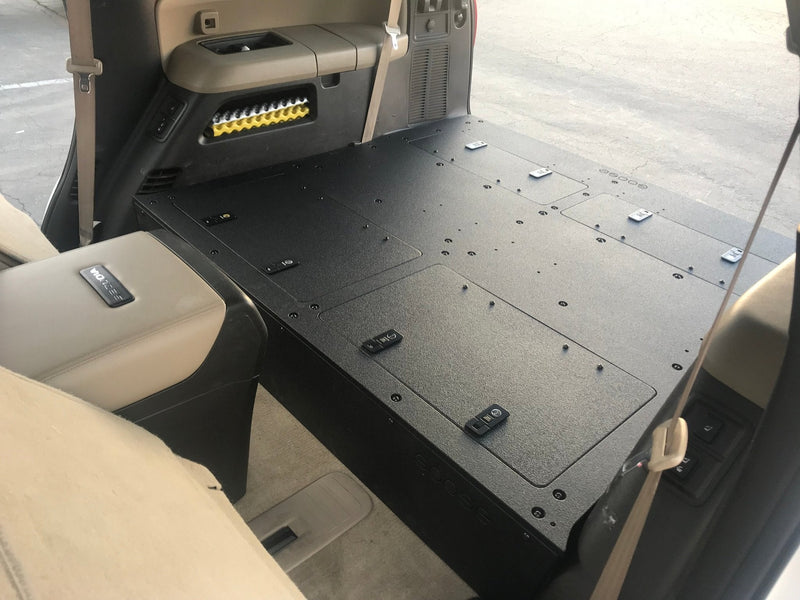 Load image into Gallery viewer, Goose Gear Toyota Sequoia 2008-2022 2nd Gen. - Rear Plate System