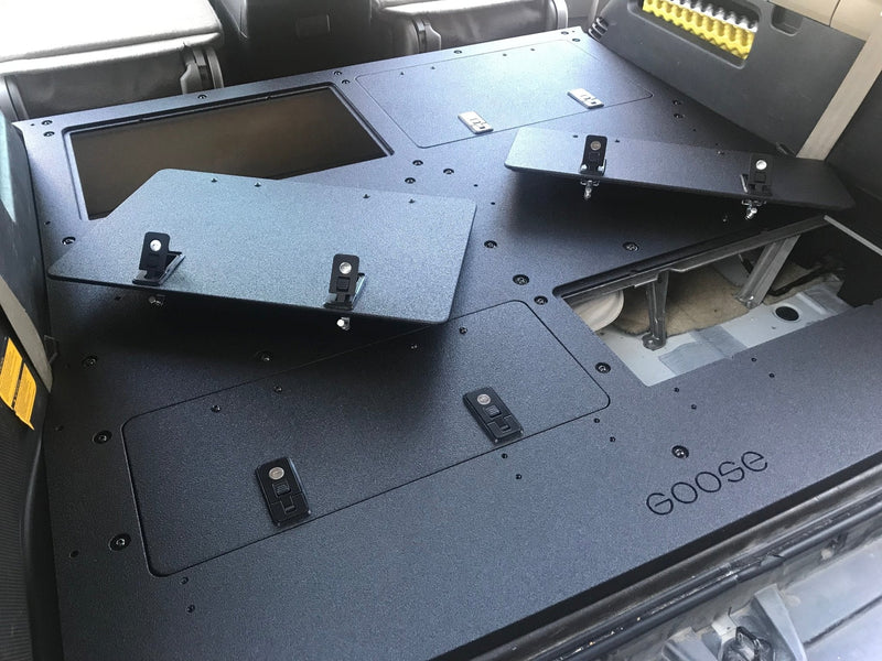 Load image into Gallery viewer, Goose Gear Toyota Sequoia 2008-2022 2nd Gen. - Rear Plate System