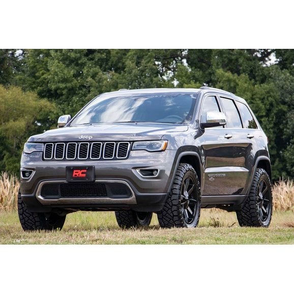 Load image into Gallery viewer, Rough Country 60300 2.5in Spacer Lift Kit for 11-21 Jeep Grand Cherokee WK2
