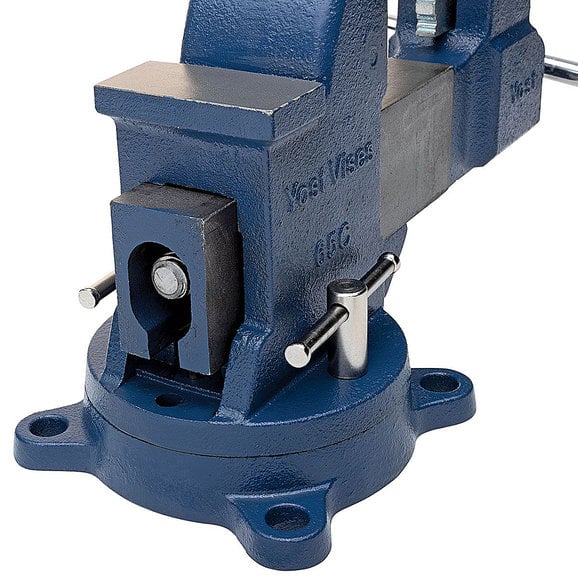 Load image into Gallery viewer, Eastwood Yost Tradesman Combination Pipe and Bench Vise with Swivel Base
