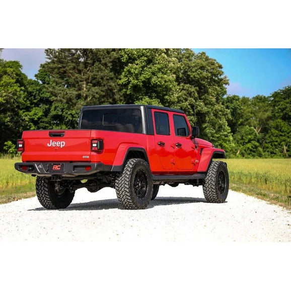 Load image into Gallery viewer, Rough Country 3.5in Suspension Lift Kit for 20-24 Jeep Gladiator JT
