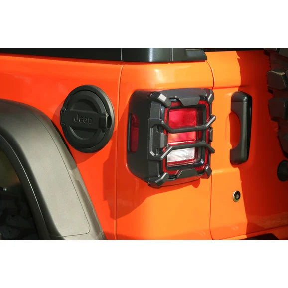 Load image into Gallery viewer, Rugged Ridge 11226.13 Elite Tail Light Guards for 18-24 Jeep Wrangler JL with Factory Halogen Tail Lights
