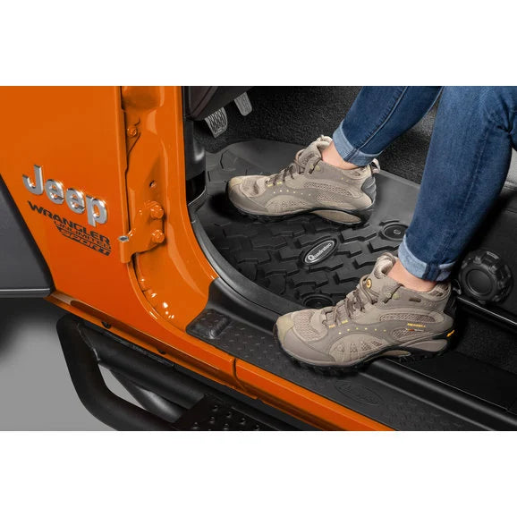 Load image into Gallery viewer, Quadratec Ultimate All Weather Floor Liners for 20-24 Jeep Gladiator JT
