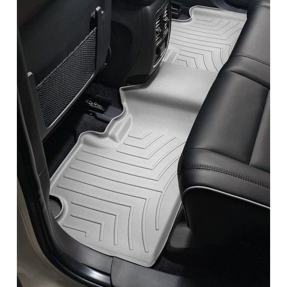 Load image into Gallery viewer, WeatherTech DigitalFit Rear FloorLiner for 11-21 Jeep Grand Cherokee WK2
