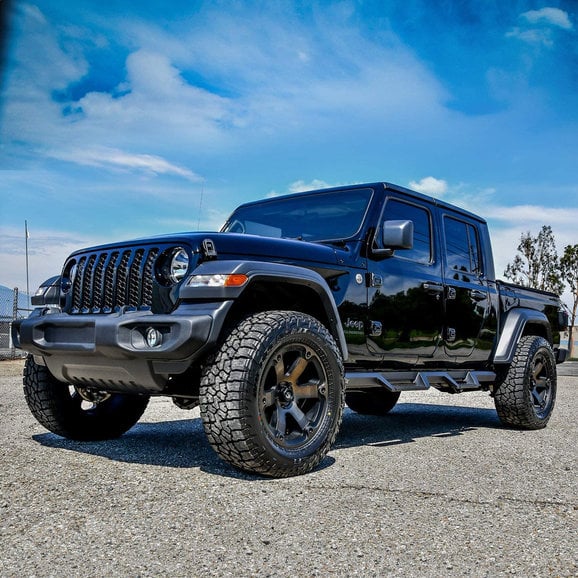 Load image into Gallery viewer, Westin HDX Drop Nerf Steps in Textured Black for 20-24 Jeep Gladiator JT
