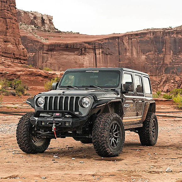 Load image into Gallery viewer, AccuAir AA-4104 Air Suspension System for 18-24 Jeep Wrangler JL Unlimited 4-Door
