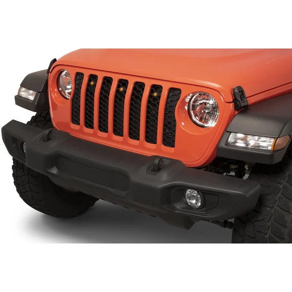 Load image into Gallery viewer, Quadratec Pre-Runner LED Light Kit for 20-24 Jeep Gladiator JT
