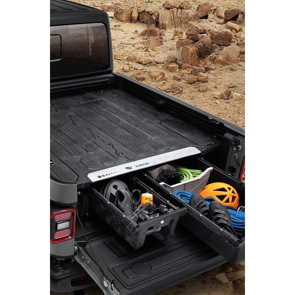 Load image into Gallery viewer, Mopar 82215594AB Truck Bed Storage System for 20-24 Jeep Gladiator JT
