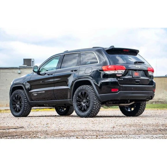 Load image into Gallery viewer, Rough Country 60300 2.5in Spacer Lift Kit for 11-21 Jeep Grand Cherokee WK2
