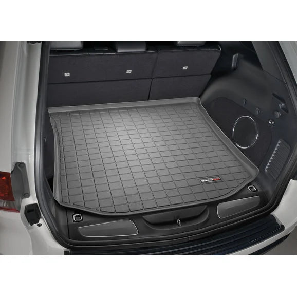 Load image into Gallery viewer, WeatherTech Cargo Liner for 99-04 Jeep Grand Cherokee WJ
