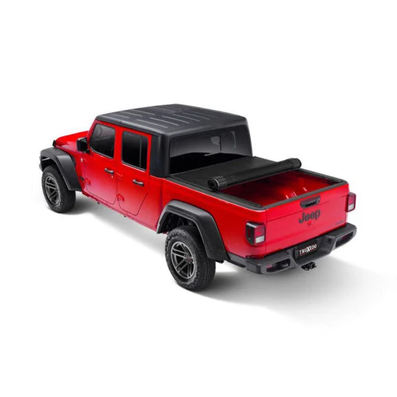 Load image into Gallery viewer, Truxedo 1523201 Sentry Truck Bed Cover for 20-22 Jeep Gladiator JT
