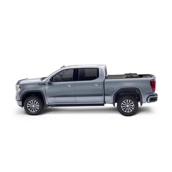 Load image into Gallery viewer, Undercover TR36010 TRIAD Truck Bed Cover for 20-22 Jeep Gladiator JT
