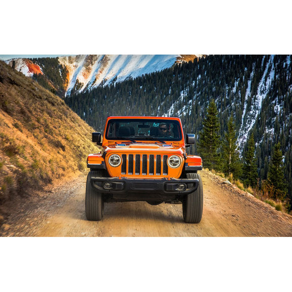 Load image into Gallery viewer, Quake LED QTE992 9.5in x 4.25in Retro-Fit Slim Chop DRL w/ Sequential Switchback Turn Signal &amp; Side Marker Light for 18-22 Jeep Wrangler JL &amp; Gladiator JT Rubicon or Sahara Fenders
