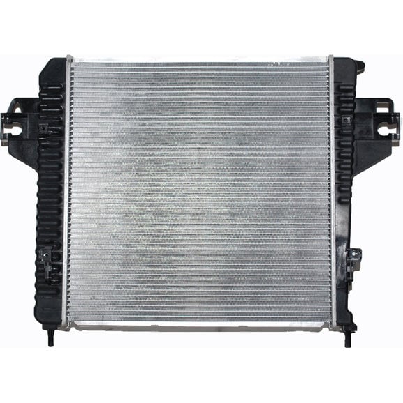 Load image into Gallery viewer, CSF 3363 OE Replacement Radiator with Plastic Tank &amp; Aluminum Core for 04-06 Jeep Liberty KJ with 3.7L
