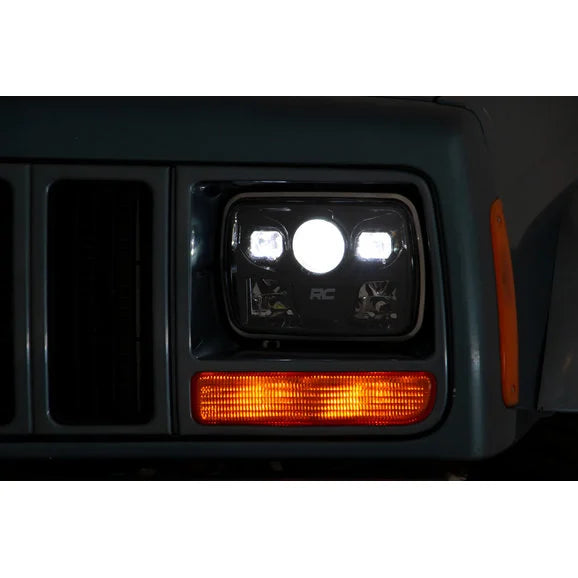 Load image into Gallery viewer, Rough Country RCH5200 5x7in LED Projector Headlights for 87-95 Jeep Wrangler YJ &amp; Cherokee XJ
