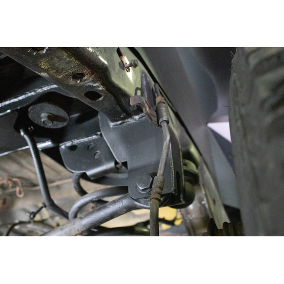 Load image into Gallery viewer, Rust Buster RB5048 Rear Upper Track Bar Bracket for 07-18 Jeep Wrangler JK
