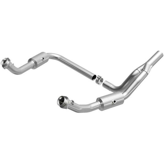 Magnaflow 5551458 California CARB Compliant Direct-Fit Catalytic Converter for 10-11 Jeep Wrangler JK with 3.8L Engine