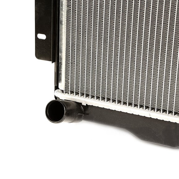 Load image into Gallery viewer, OMIX 17101.07 Radiator for 74-80 Jeep CJ with 4.2L or 5.0L
