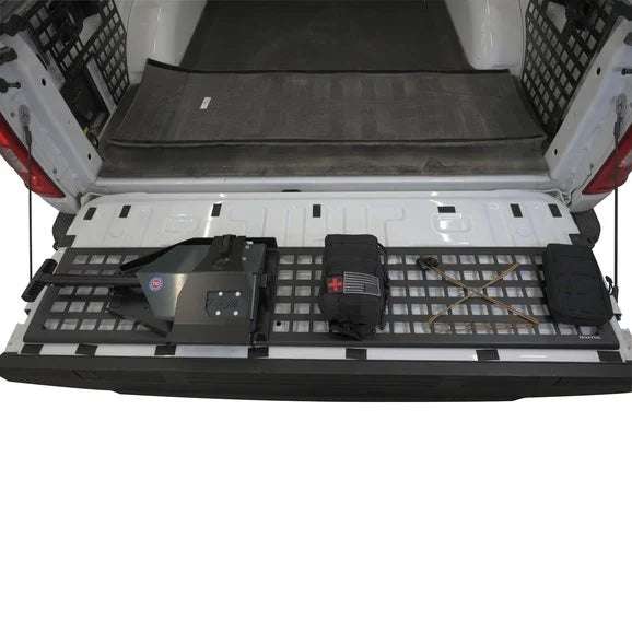 Load image into Gallery viewer, Putco MOLLE Panel for 20-22 Jeep Gladiator JT
