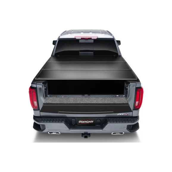 Load image into Gallery viewer, Undercover TR36010 TRIAD Truck Bed Cover for 20-22 Jeep Gladiator JT
