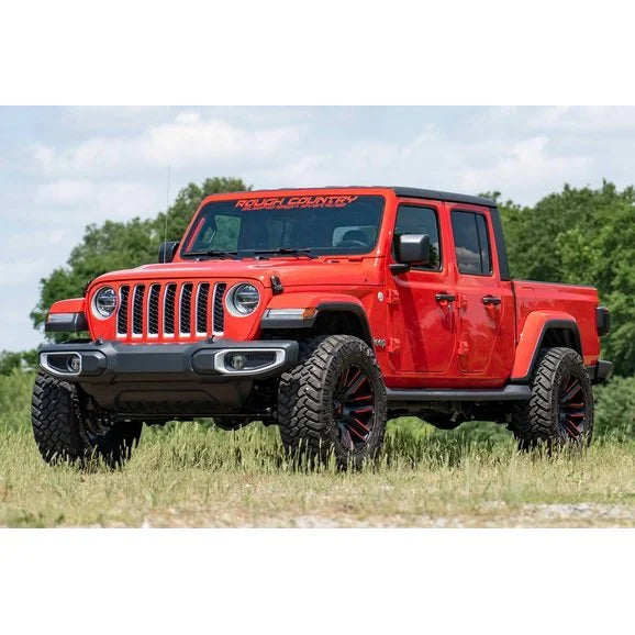 Load image into Gallery viewer, Rough Country 2.5in Suspension Lift Kit for 20-24 Jeep Gladiator JT
