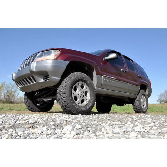Rough Country 698.20 4in Suspension Lift Kit for 99-04 Jeep Grand Cherokee WJ