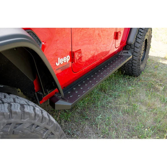 Load image into Gallery viewer, Carnivore Side Steps for 18-24 Jeep Wrangler JL
