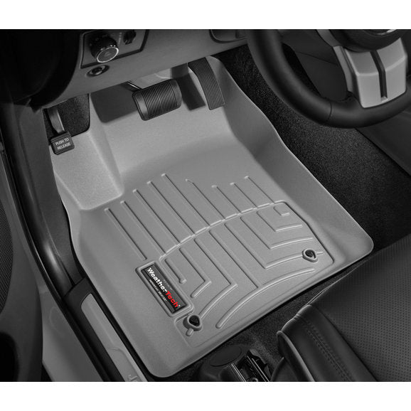 Load image into Gallery viewer, WeatherTech DigitalFit Front FloorLiner for 05-10 Jeep Grand Cherokee WK &amp; Commander XK
