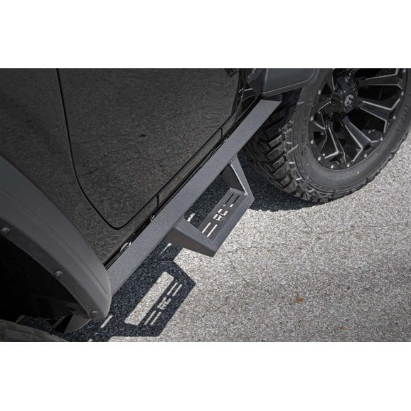 Load image into Gallery viewer, Rough Country 90761 Contoured Drop Steps for 18-24 Jeep Wrangler JL
