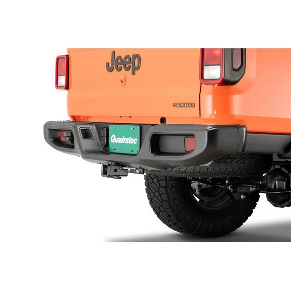 Load image into Gallery viewer, Quadratec Premium 2&quot; Receiver Hitch for 20-24 Jeep Gladiator JT
