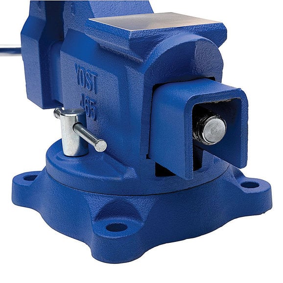 Load image into Gallery viewer, Eastwood 56413 Yost Model 465 6-1/2 Inch Utility Bench Vise Apprentice Series
