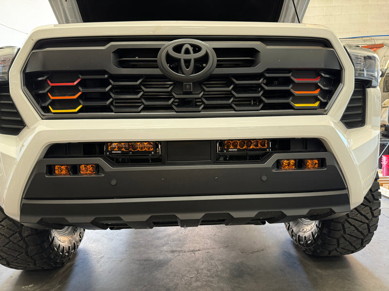 Load image into Gallery viewer, 4th Gen Tacoma Behind the Grill Dual 6&quot; Bar Kit - Clear Lens
