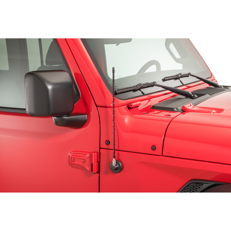 Load image into Gallery viewer, Quadratec 16&quot; Hi Performance AM/FM Stubby Antenna for 07-23 Jeep Wrangler JL, JK &amp; Gladiator JT
