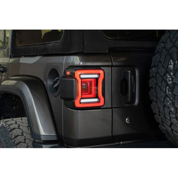 Load image into Gallery viewer, FORM Lighting LED Tail Lights for 18-24 Jeep Wrangler JL &amp; Unlimited JL
