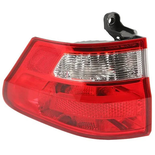 OMIX Tail Light for 11-13 Jeep Grand Cherokee WK2