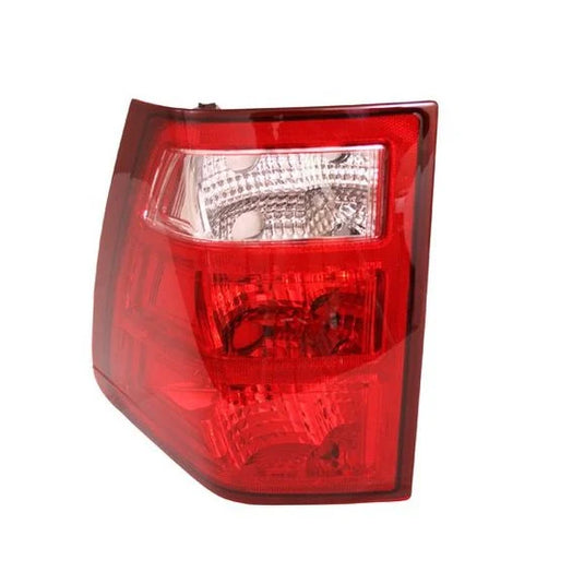 OMIX 12403.32 Passenger Side Tail Light for 05-06 Jeep Grand Cherokee WK