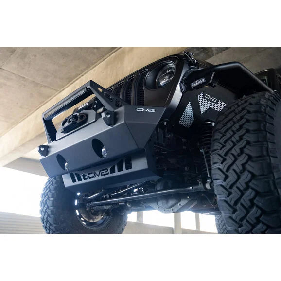 Load image into Gallery viewer, DV8 Offroad SPJL-02 Sway Bar Disconnect Skid Plate for 18-24 Jeep Wrangler JL &amp; Gladiator JT
