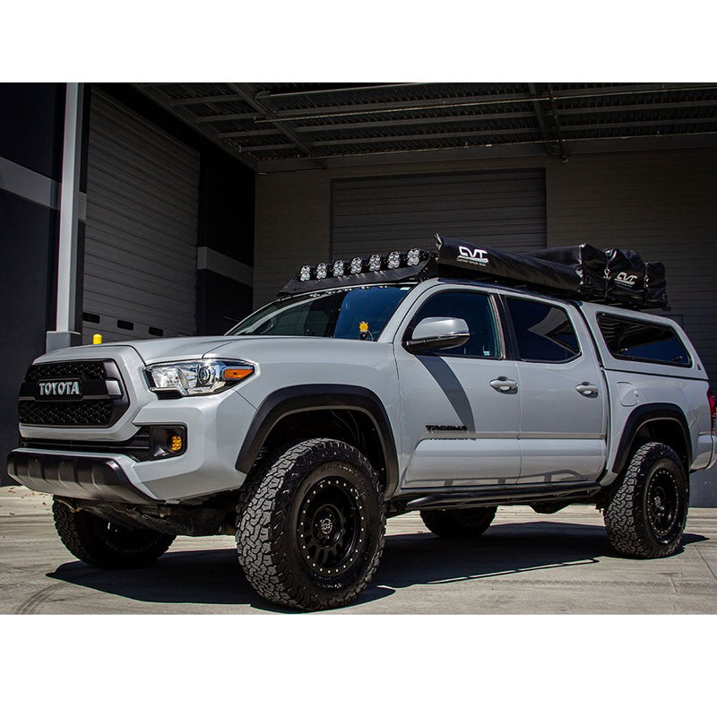 Load image into Gallery viewer, Baja Design 7XL Linkable Light Kit for 2010+ Toyota 4Runner w/ Prinsu Roof Rack
