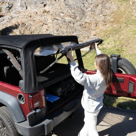 Load image into Gallery viewer, EZ 4X4 EZ-Window for 97-06 Jeep Wrangler TJ with Square Back Top
