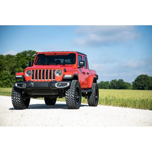 Rough Country 3.5in Suspension Lift Kit for 20-24 Jeep Gladiator JT