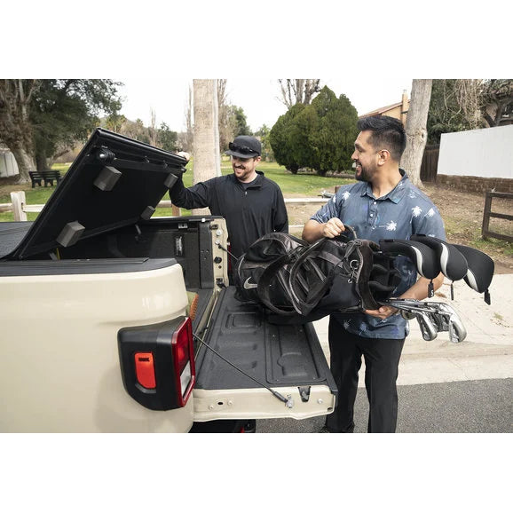 Load image into Gallery viewer, TACTIK 2433109 Low Profile Hard Tri-Fold Tonneau Cover for 20-24 Jeep Gladiator JT
