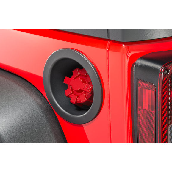 Load image into Gallery viewer, Rugged Ridge Aluminum Elite Fuel Cap for 01-18 Jeep Wrangler TJ &amp; JK
