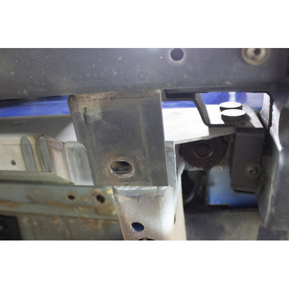 Load image into Gallery viewer, Rust Buster RB4022 Rear Crossmember for 97-06 Jeep Wrangler TJ
