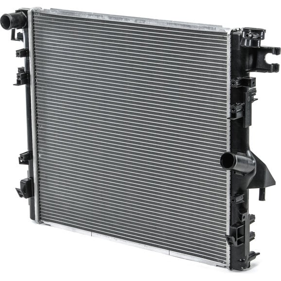 Load image into Gallery viewer, CSF 3592 OE Replacement Radiator with Plastic Tank &amp; Aluminum Core for 07-11 Jeep Wrangler JK
