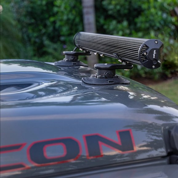 Load image into Gallery viewer, SeaSucker SM6110 Light Bar Mount
