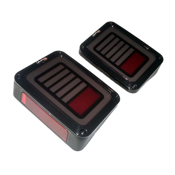 Load image into Gallery viewer, Quake LED QTE942 NES LED Tail Light Kit for 07-18 Jeep Wrangler JK
