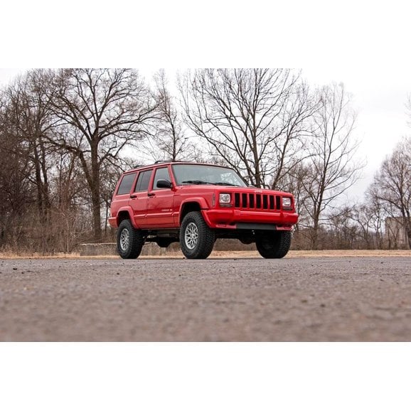 Load image into Gallery viewer, Rough Country 3in Series II Suspension Lift Kit for 84-01 Jeep Cherokee XJ
