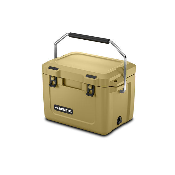 Load image into Gallery viewer, Dometic Patrol 20 Insulated Ice Chest
