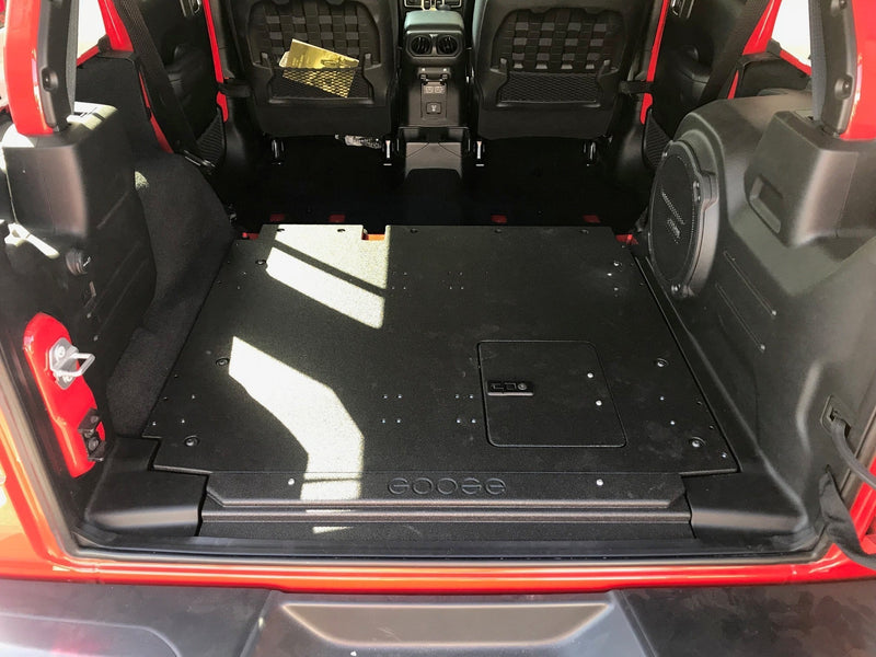 Load image into Gallery viewer, Goose Gear Jeep Wrangler 2018-Present JLU 4 Door - Rear Plate System
